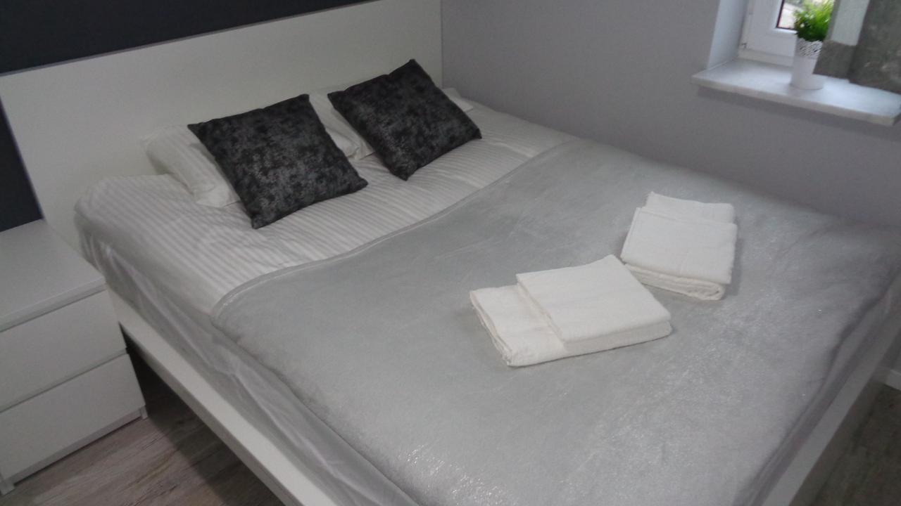 Pokoje Zachodnia 2F Apartment Bialystok Luaran gambar