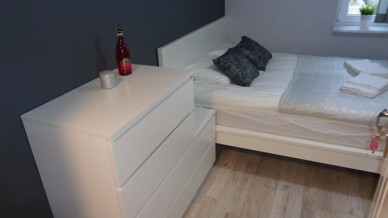 Pokoje Zachodnia 2F Apartment Bialystok Luaran gambar